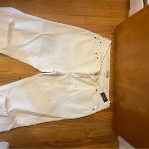 Abercrombie & Fitch Classic White Jeans size 34